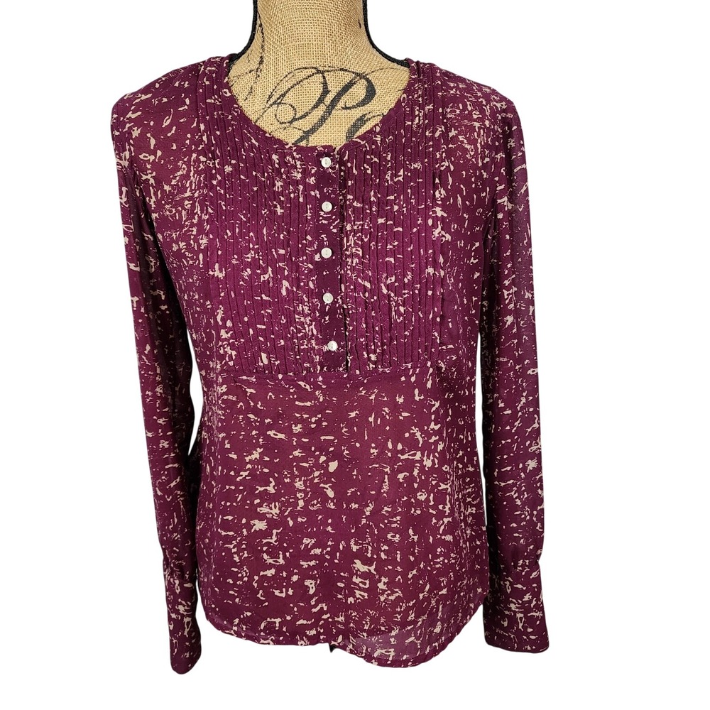 CONVERSE Size Medium Sheer Mulberry Chiffon Abstract Box Pleated Popover Blouse